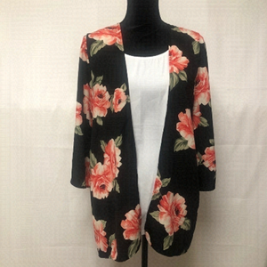 Wanna B Kimono -> Wanna b kimono